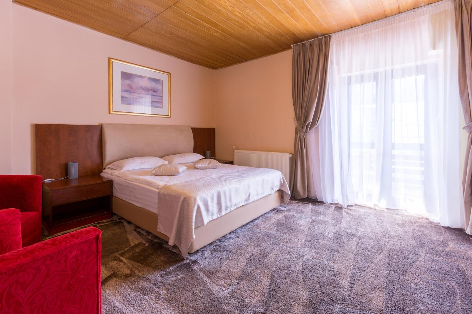 Vila Pinul Si Mesteacanul Poiana Brasov Ngoại thất bức ảnh